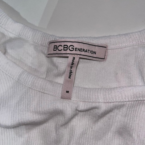 BCBG Multicolored Tassel Side-Drawstring Cropped Tank Top White - Picture 4 of 9